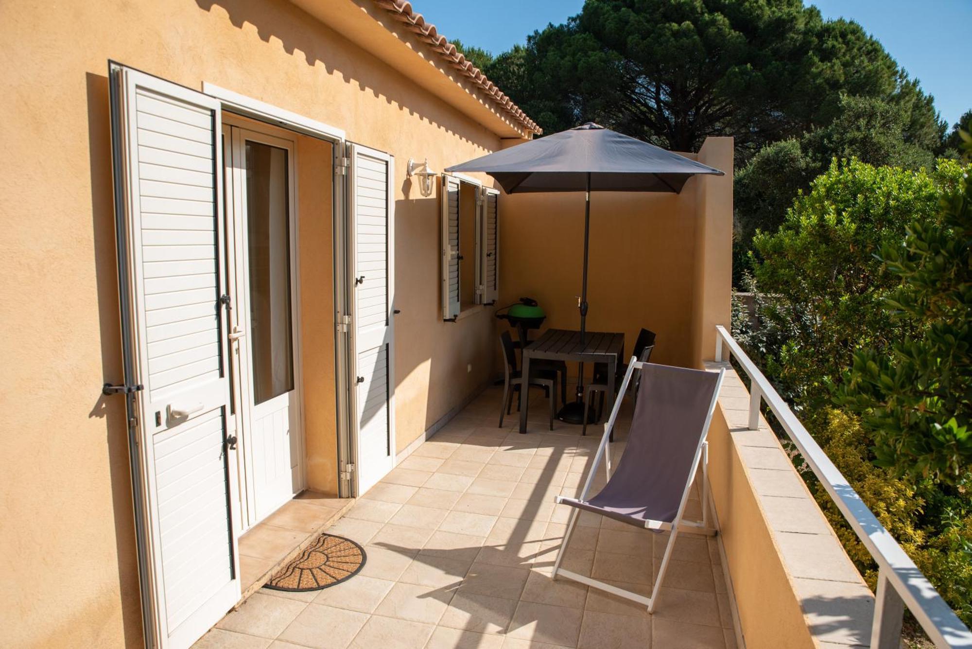 Mini Villa Independante Ideale Et Tres Bien Situee Porto-Vecchio  Extérieur photo